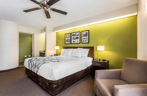 West Ashley Hotel | Sleep Inn Charleston - West Ashley