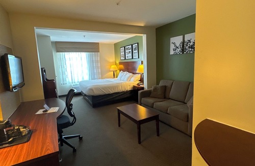Manchester Hotel | Sleep Inn & Suites Manchester near Arnold AFB