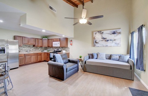 Boynton Beach House | Sleeps 20, 8 Bedroomss, 4 baths!