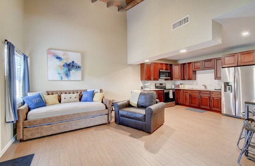 Boynton Beach House | Sleeps 20, 8 Bedroomss, 4 baths!
