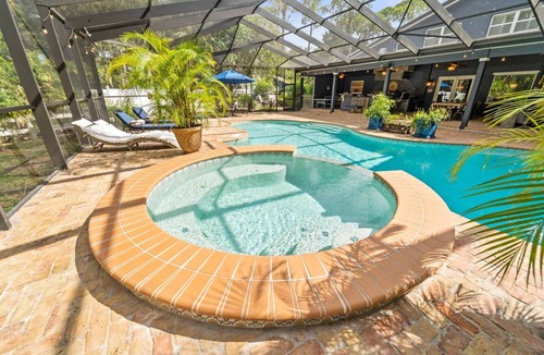 Seminole House | Sleeps 28, Events, Salt Pool/Spa, Outdoor Kichen