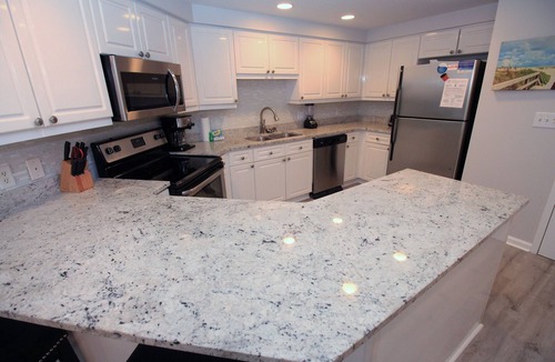 Gulf Pines Condo | Sleeps 8! Beachfront 2 bedroom at Westwinds Private beach 4784