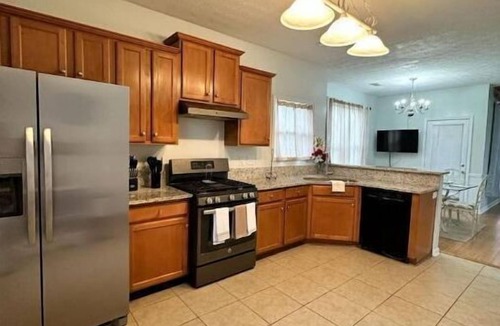 Douglasville House | Sleeps 8: King sized bed - Home away from home, yet close to everything!