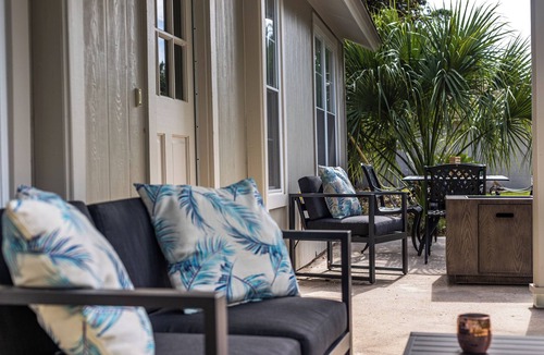 Savannah Cottage | Snowbird 30 Day - Cottage on golf course