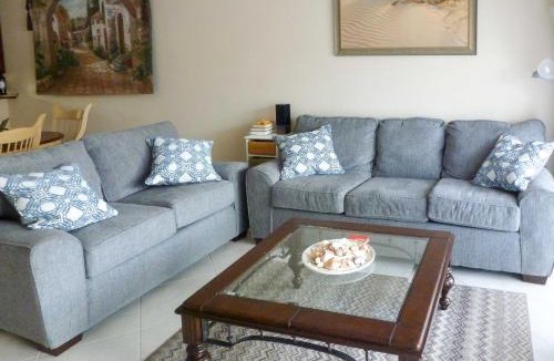 Lely Apartment | Snowbirds Escape 6 Mi to Beach and Old Naples!