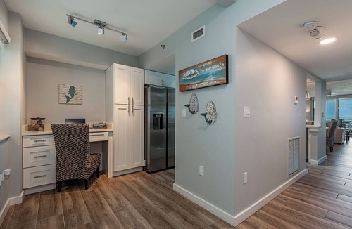 Marco Island Condo | SOMERSET 206 - Weekly Beachfront Vacations Permitted!