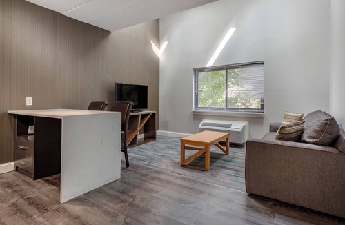 Somerset Hotel | Somerset Lofts