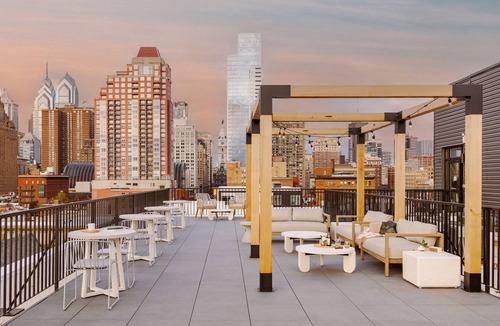 Hawthorne Apartment | Sonder Ovation | Superior One-Bedroom Apartment w/Juliet Balcony