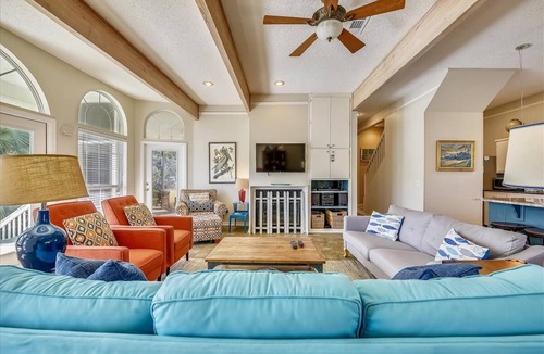 Plantation House | SOONER THE BETTER is the personification of a relaxing getaway!