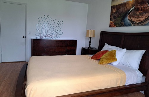 Orlando House | Soothing 1-bedroom house with AC in vibrant Orlando