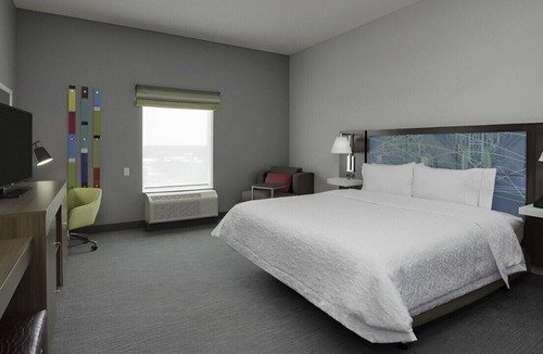 Pompano Isles House | Sophisticated Room for Business & Leisure Travel