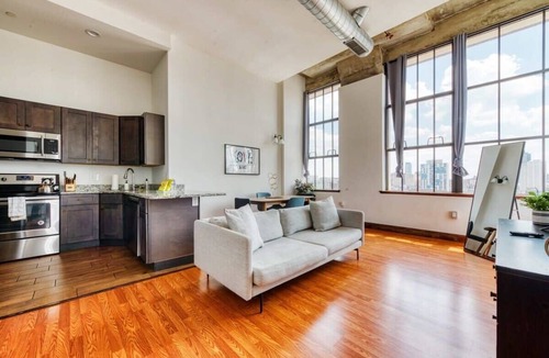 West Poplar Apartment | Sosuite | 2BR Penthouse w W/D, Gym, On-Site Bar