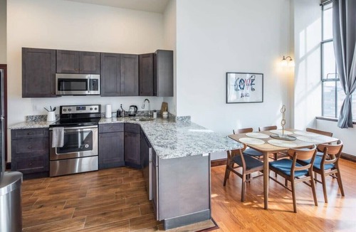 West Poplar Apartment | Sosuite | 2BR Penthouse w W/D, Gym, On-Site Bar