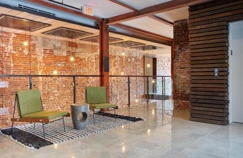 Queen Village Apartment | Sosuite at The Queen - Queen Village