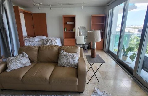 West Avenue Apartment | South beach Studio Apartment in luxury building