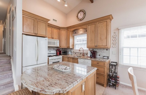 South End Condo | South End Gem, only a block and a half from the beach!