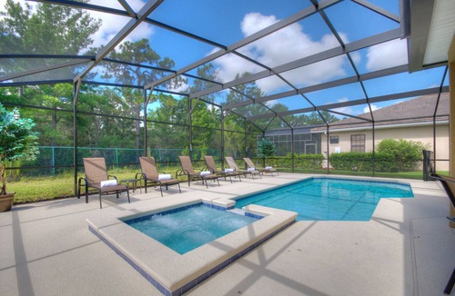 Calabria Villa | South Facing Pool/Spa, 8 Mins To Disney, 5 Beds Luxury/Spacious, Not overlooked