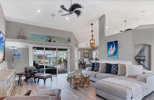 South Gulf Cove House | South Gulf Cove 3 Bedroom Canal Pool Home