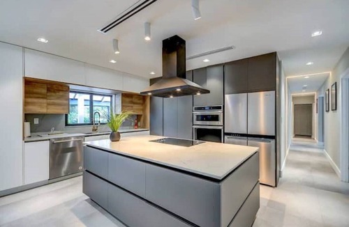 Cutler Bay House | South Miami Gem Near Zoo Miami, The Falls/Pool