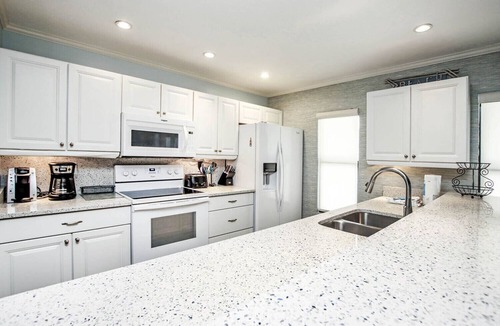 Captiva House | South Seas Beach House 15 - Direct gulf front home with pool and tennis