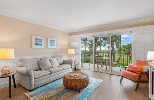 Captiva House | South Seas Beach Villa 2216 - Superb Beachfront Residence
