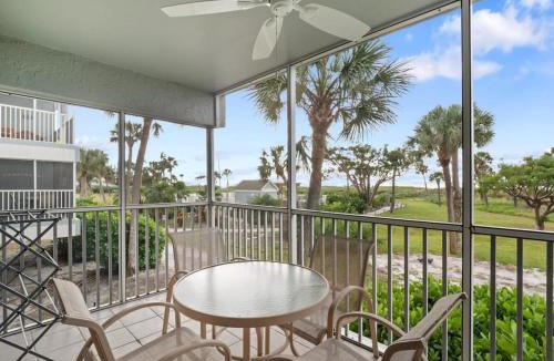 Captiva House | South Seas Beach Villa 2216 - Superb Beachfront Residence