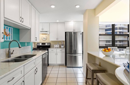 Marco Island Condo | South Seas T4- 306: Pool/Beach view from Condo