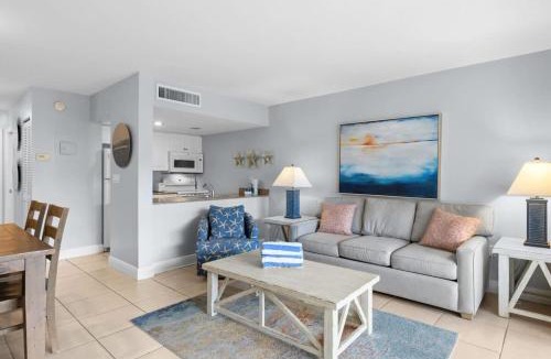Captiva Apartment | South Seas Villa 3222 - Updated Residence with Great Amenities