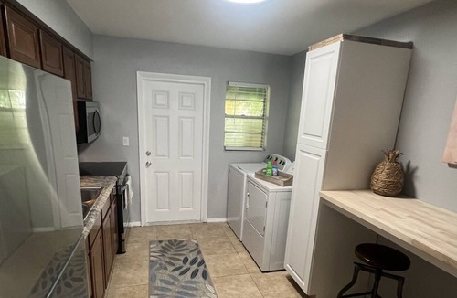 Ballast Point Apartment | South Tampa Mac Dill AFB/ Bayshore/ Pets OK! - 6908A