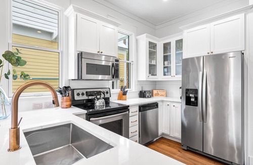 Frangista Beach House | Southern Comfort*FrangistaBeach*2Pools*BeachView*