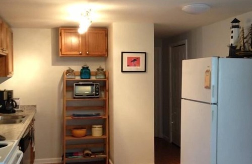 Garden City Cottage | SOUTHERN COMFORT ON LAKE !