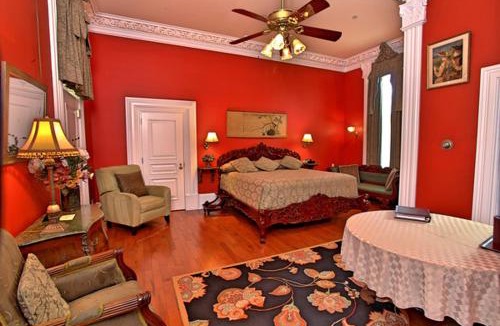 Cape May Bed & Breakfast | Southern Mansion