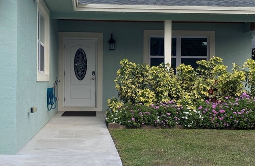 Jupiter House | Southern Memories - Driftwood: Quaint, single family & dog friendly!