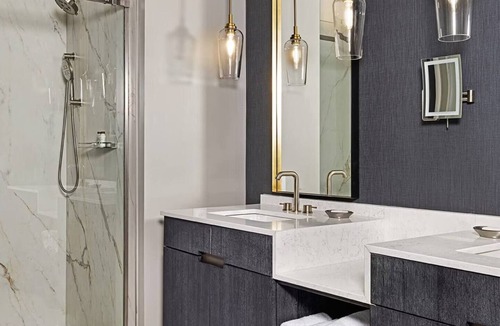 Fairlie-Poplar Historic District Resort | Southern Style in the heart of Downtown Atlanta