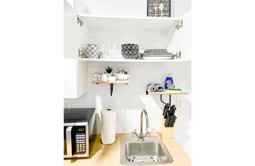 West Park Apartment | Sovereign Zen Studio in Hallandale Beach