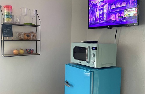 Fort Myers Shores House | Spa private rock garden yoga