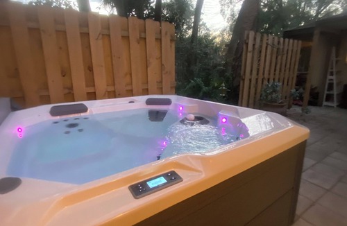 Fort Myers Shores House | Spa private rock garden yoga