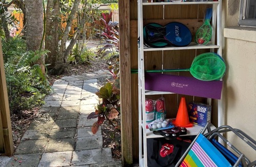 Fort Myers Shores House | Spa private rock garden yoga