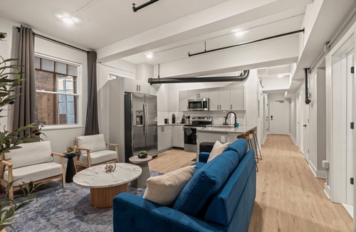 Center City Apartment | Spacious 3-Bedroom Retreat in Center City