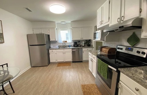 Peachtree City House | Spacious 3 BR Home Near Atlanta - Golf Cart Paths & Nature Setting