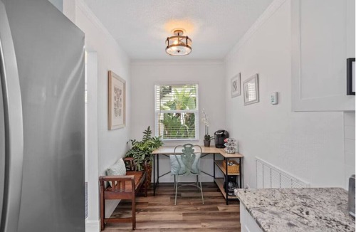 Seminole House | Spacious 4-Bedroom, 2.5-Bath, Gem – Pet-Friendly & Just 0.6 Miles to the Sand!