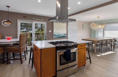 Lower Township House | Spacious 4-bedroom Ranch Cape May Oasis Master Spa Hot Tub