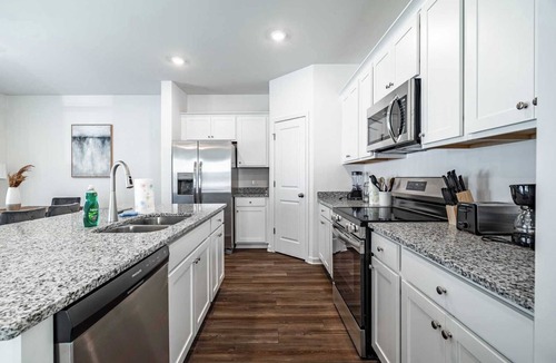 Fairburn House | Spacious 4B｜Pet Friendly｜Longterm Stay Available #42243