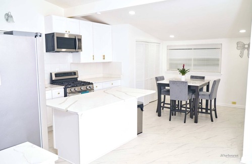 Hillandale House | Spacious 5-bedroom house in serene Silver Spring with AC
