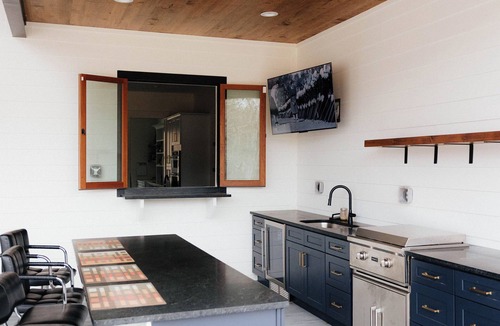 Greensboro House | Spacious 5-bedroom house with incredible golf views