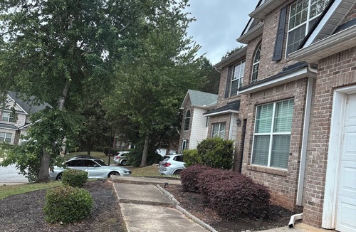Cliftondale House | Spacious 5-bedroom house with Swim/Tennis in charming Atlanta