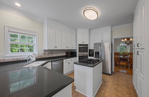 Arley House | Spacious 5-bedroom house with dock,swim platform,2 SUPs,& canoe in quaint Arley