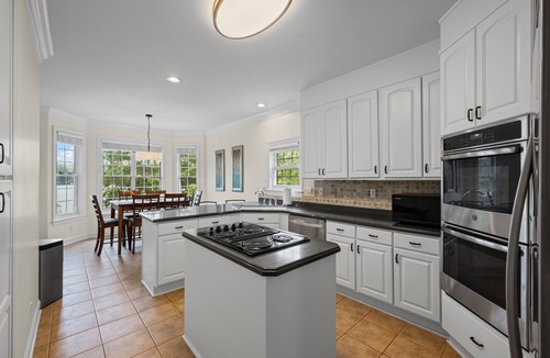 Arley House | Spacious 5-bedroom house with dock,swim platform,2 SUPs,& canoe in quaint Arley