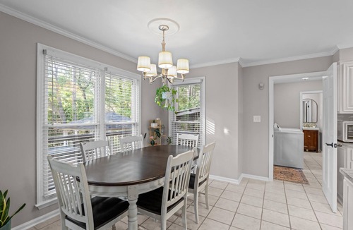 Evans House | Spacious 5-bedroom house in fabulous Evans with AC, community pool, fitness area