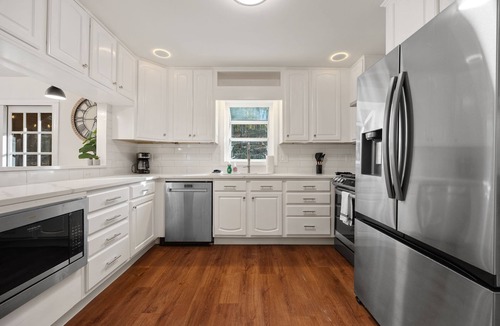 Smyrna House | Spacious 5BR Home in Smyrna – Walk to Vinings, ATL
